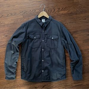 The North Face lightweight jacket. Shacket?